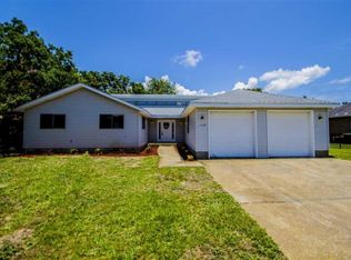 1228 Redwood Ln, Gulf Breeze, FL 32563