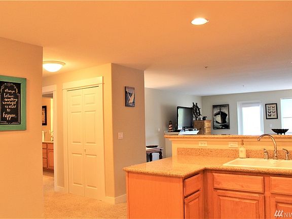 4th image of 1600 Ocean Ave #1225