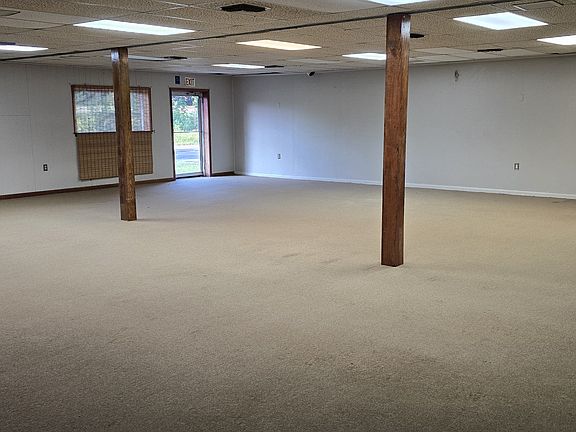 2nd image of 5314 Highway 182 W