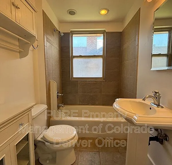 1144 N Monroe St — Photo 9