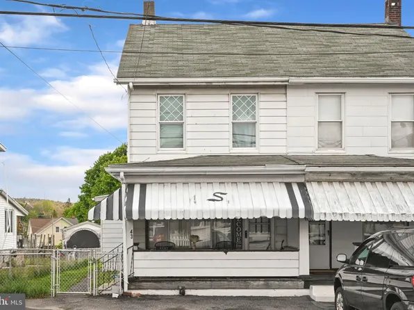 43 Lakeside Ave, Delano, PA 18220