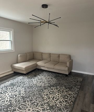 5th image of 1514 Cedar Ave APT 2