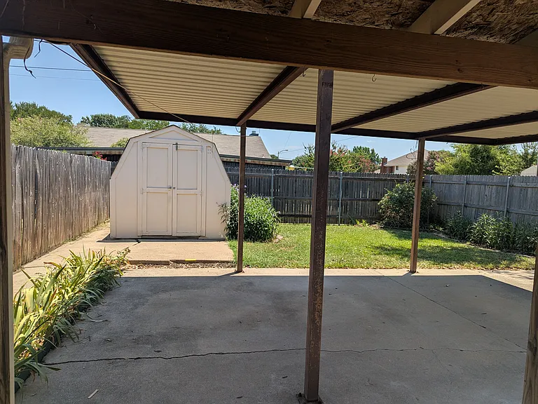 5700 Westchase Dr — Photo 11