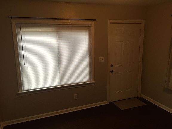 5th image of 3307 Burbank Ave