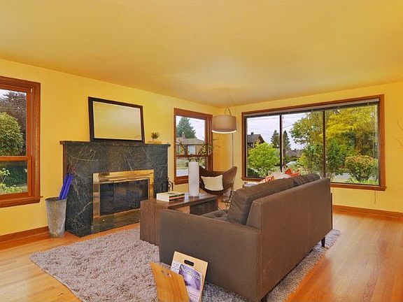 3rd image of 8000 31st Ave NW