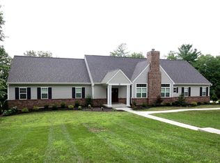 11 Maryhill Dr, Saint Louis, MO 63124