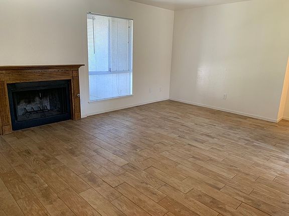 3rd image of 2025 S Pinkham St