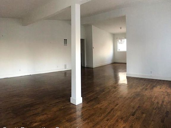 5th image of 11621 Chenault St APT 6