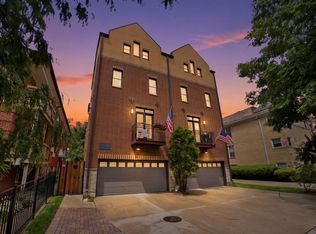 413 S Kenilworth Ave APT 1, Oak Park, IL 60302