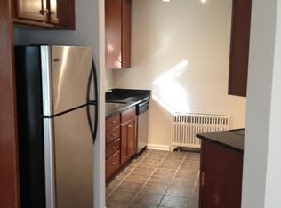 222 Asbury Ave, Evanston, IL 60202