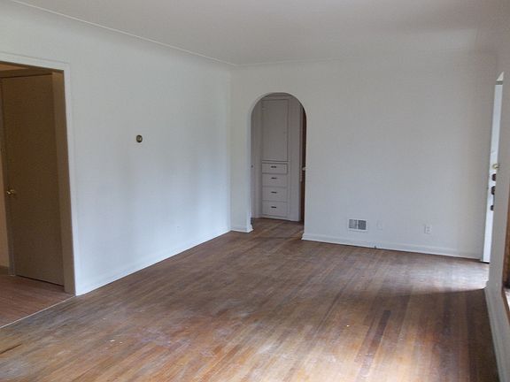 5th image of 3010 Cashin Dr