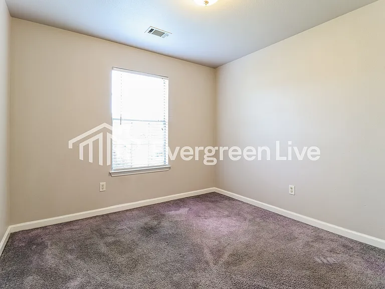 13913 Magnolia Glen Dr — Photo 12