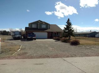 7230 Rimrock Dr, Gillette, WY 82718