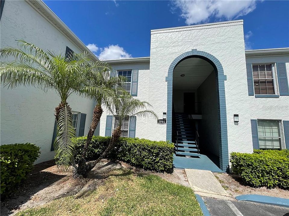 1st image of 1046 N Plantation Dr #E8