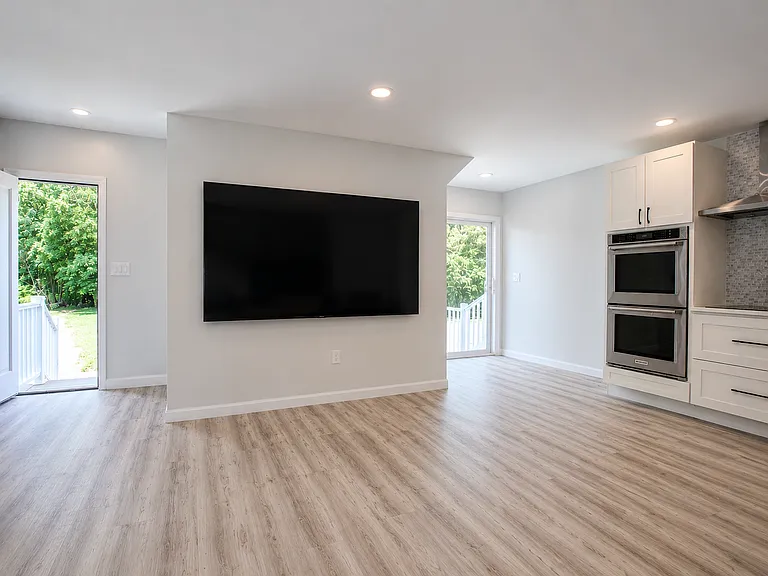 44 Basswood Dr — Photo 13