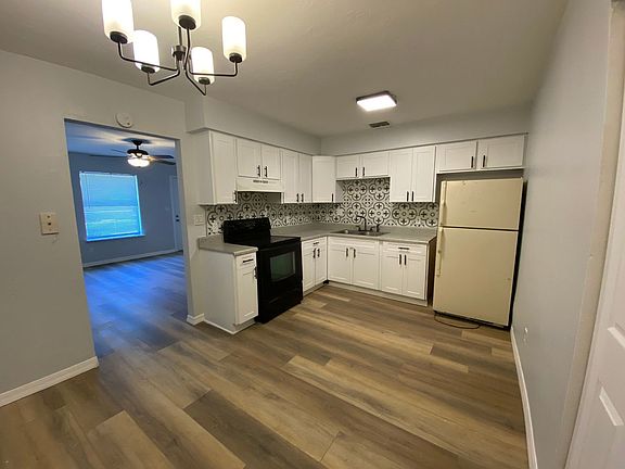 4th image of 5821 NW 23rd Ter APT 3