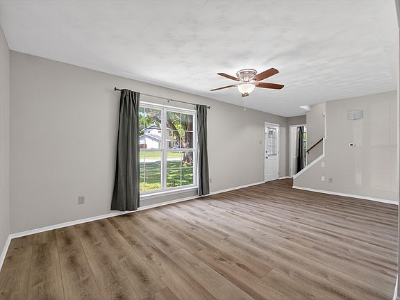 4th image of 1208 Quill Dr