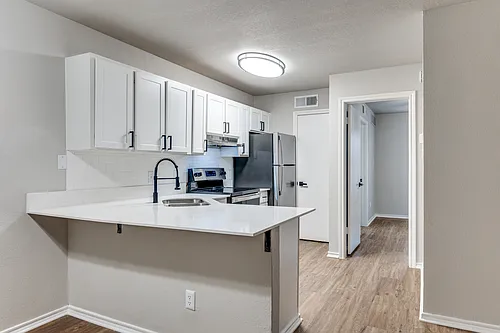 Crest River District Apartments Photo 1 Crest River District Apartments Photo 1