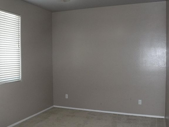 3rd image of 561 N 158th Dr