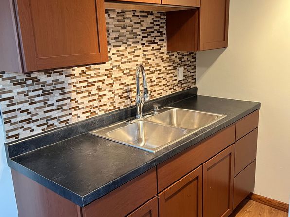 921 24th Ave S APT 2