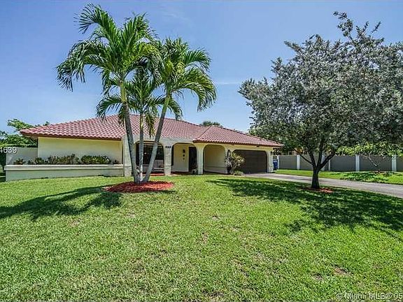 4th image of 10741 NW 9th Ct
