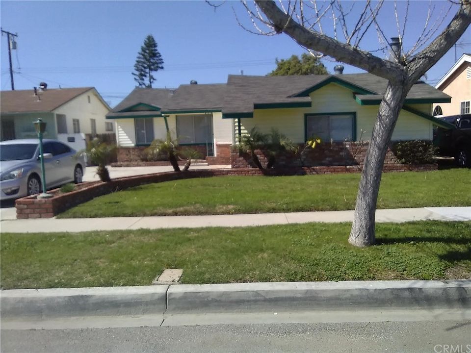 1st image of 20915 Claretta Ave