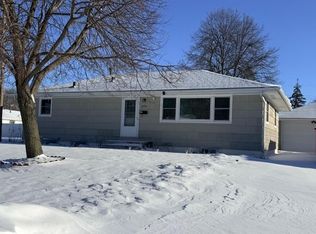 6436 Indiana Ave N, Brooklyn Center, MN 55429