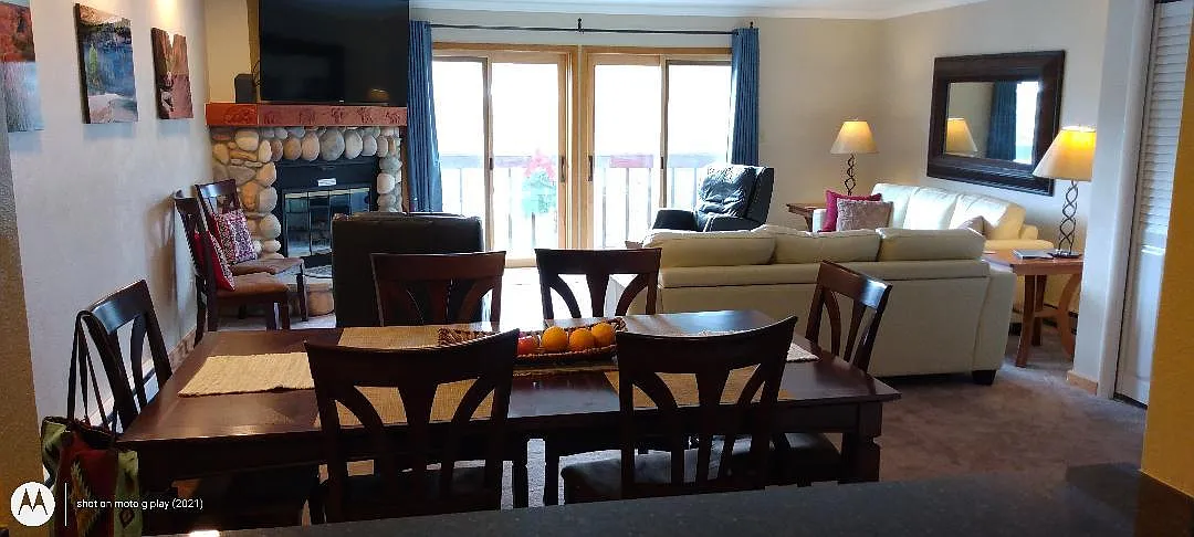 2 bed, 1202 sqft, $2,900 — Photo 3