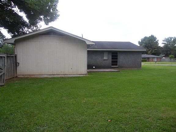 5th image of 509 Belva Dr