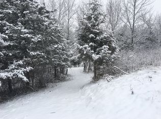 4286 N Woodcrest Ridge Dr, West Bend, WI 53095