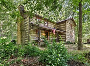 2851 Whitehorse Rd, Nashville, IN 47448