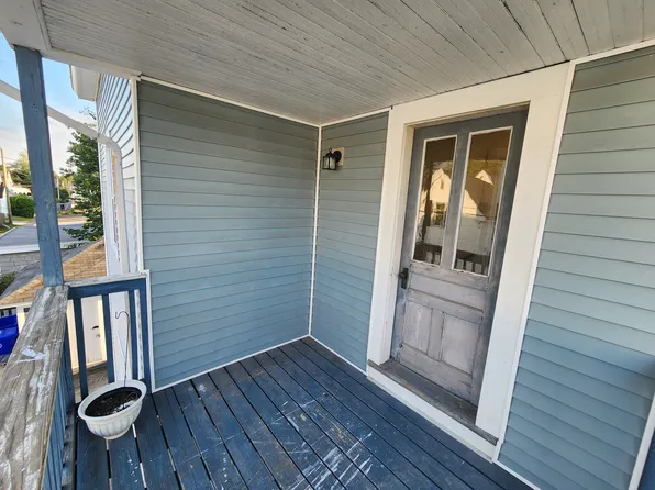 735 Pine St, Manchester, NH 03104