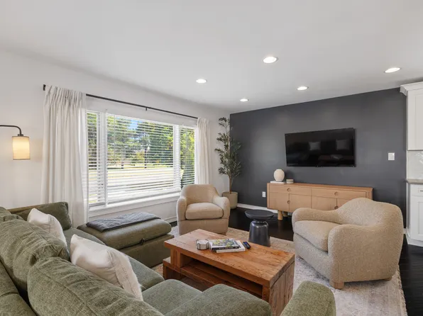 511 Coolidge Hwy, Birmingham, MI 48009