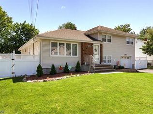0-63 Pine Ave, Fair Lawn, NJ 07410
