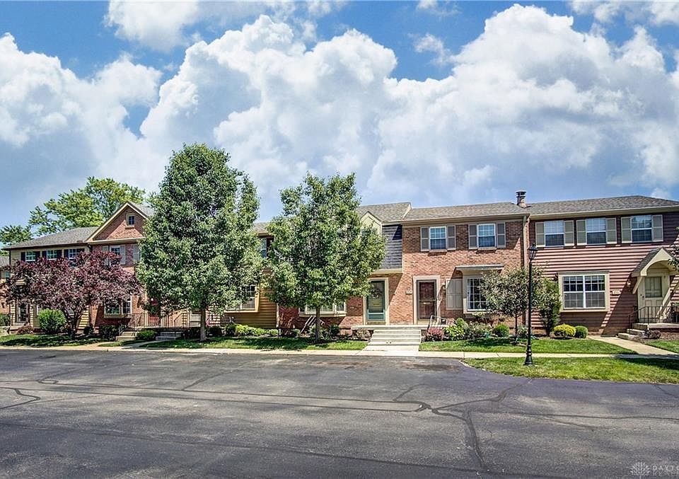 1st image of 2709 N Kings Arms Cir