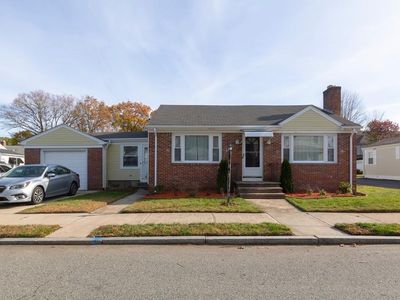 127 Lawn St, Providence, RI, 02909