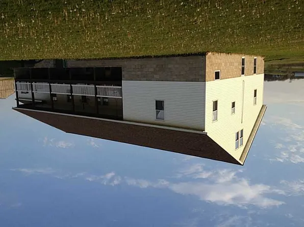 381 County Line Rd, Harrisville, PA 16038