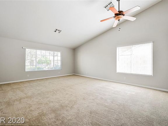 3rd image of 909 San Bruno Ave