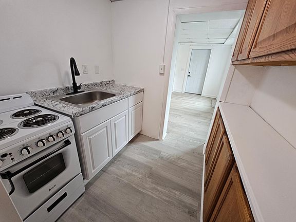5th image of 3201 Church St APT 2