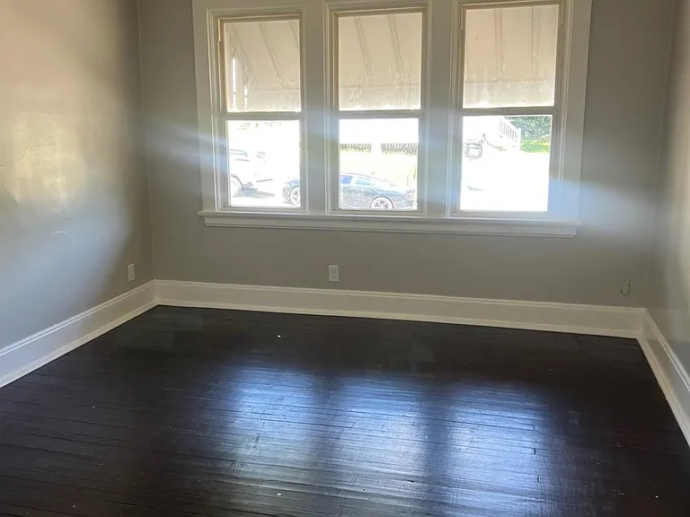 1125 Grand Ave — Photo 6