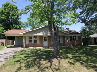 920 Sims St SW, Decatur, AL 35603