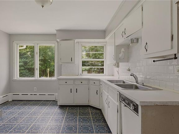 4th image of 1639 Bulgarmarsh Rd
