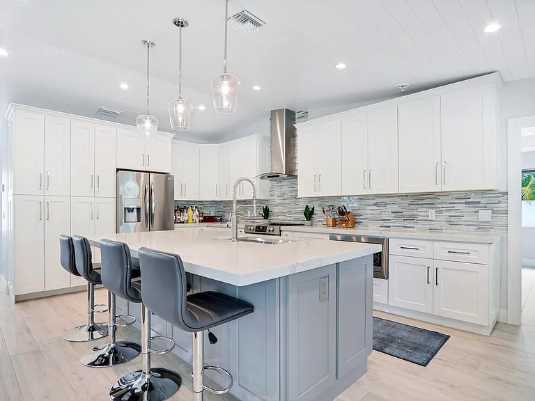 27 Willow Rd — Photo 13