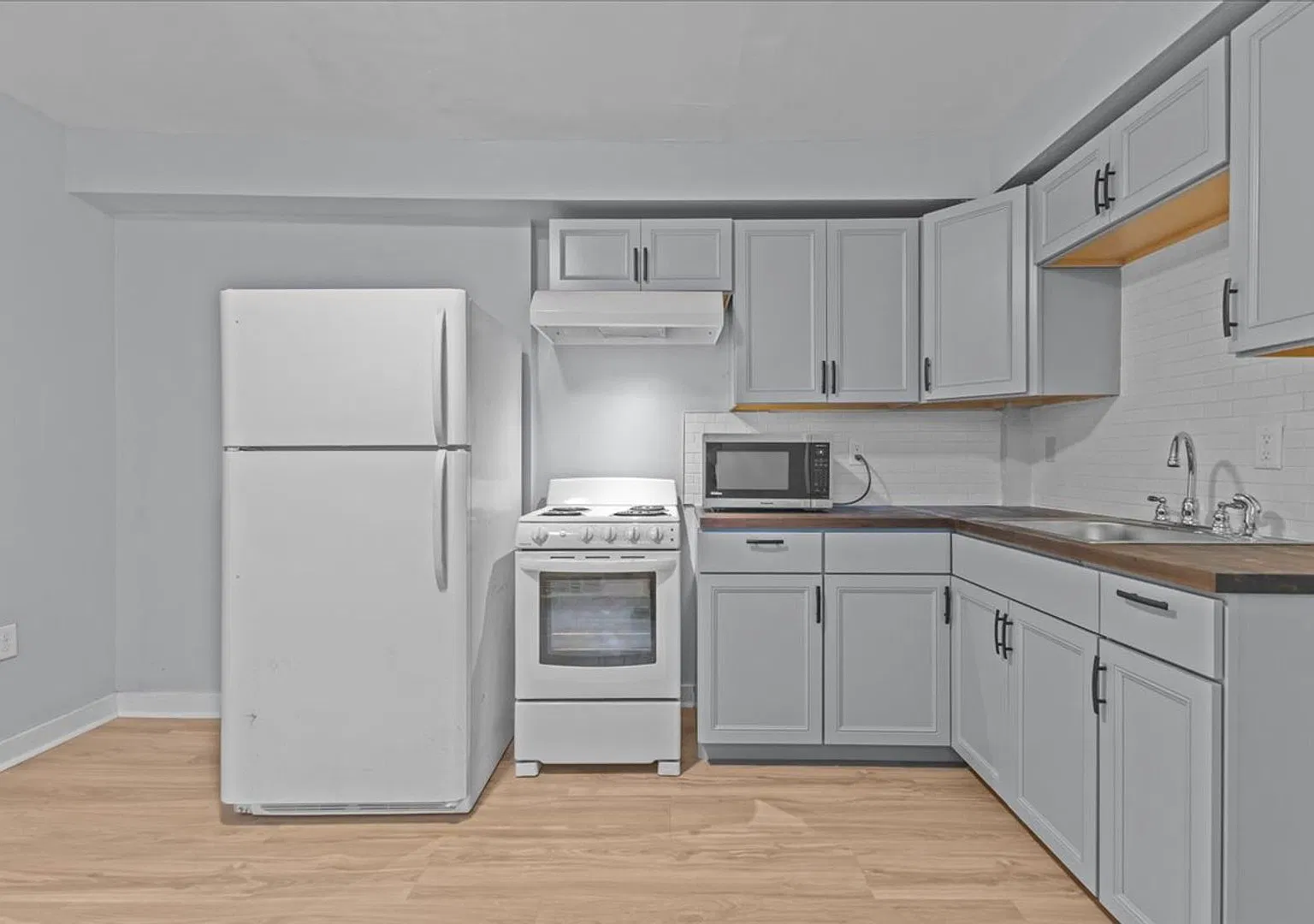 79-79.5 Archibald — Photo 2