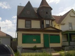 2524 N 27th St, Milwaukee, WI 53210