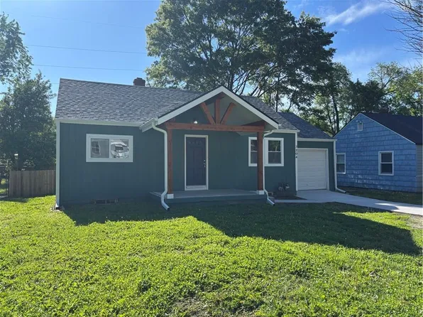 7204 Forest Ave, Kansas City, MO 64131