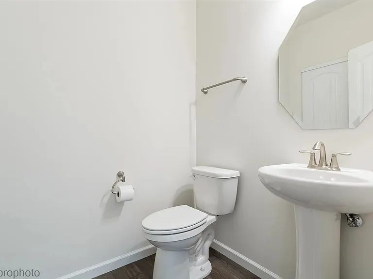 651 Alpine Dr — Photo 15