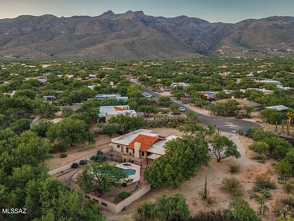 2nd image of 11298 E Placita Molino