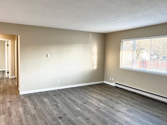 5th image of 5000 Sheridan Dr
