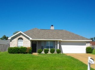 806 Pin Oak Pl, Pearl, MS 39208